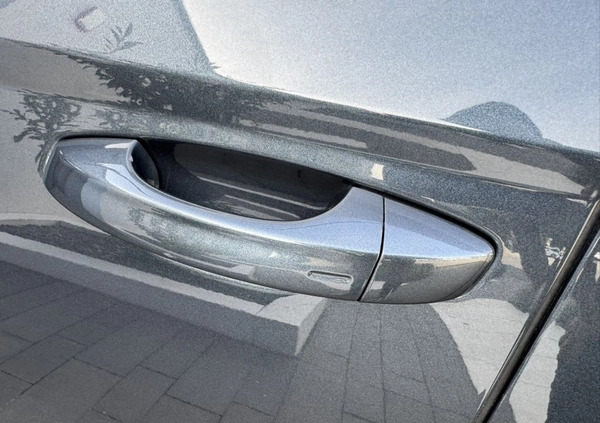 Seat Leon cena 60900 przebieg: 196000, rok produkcji 2019 z Kowary małe 466